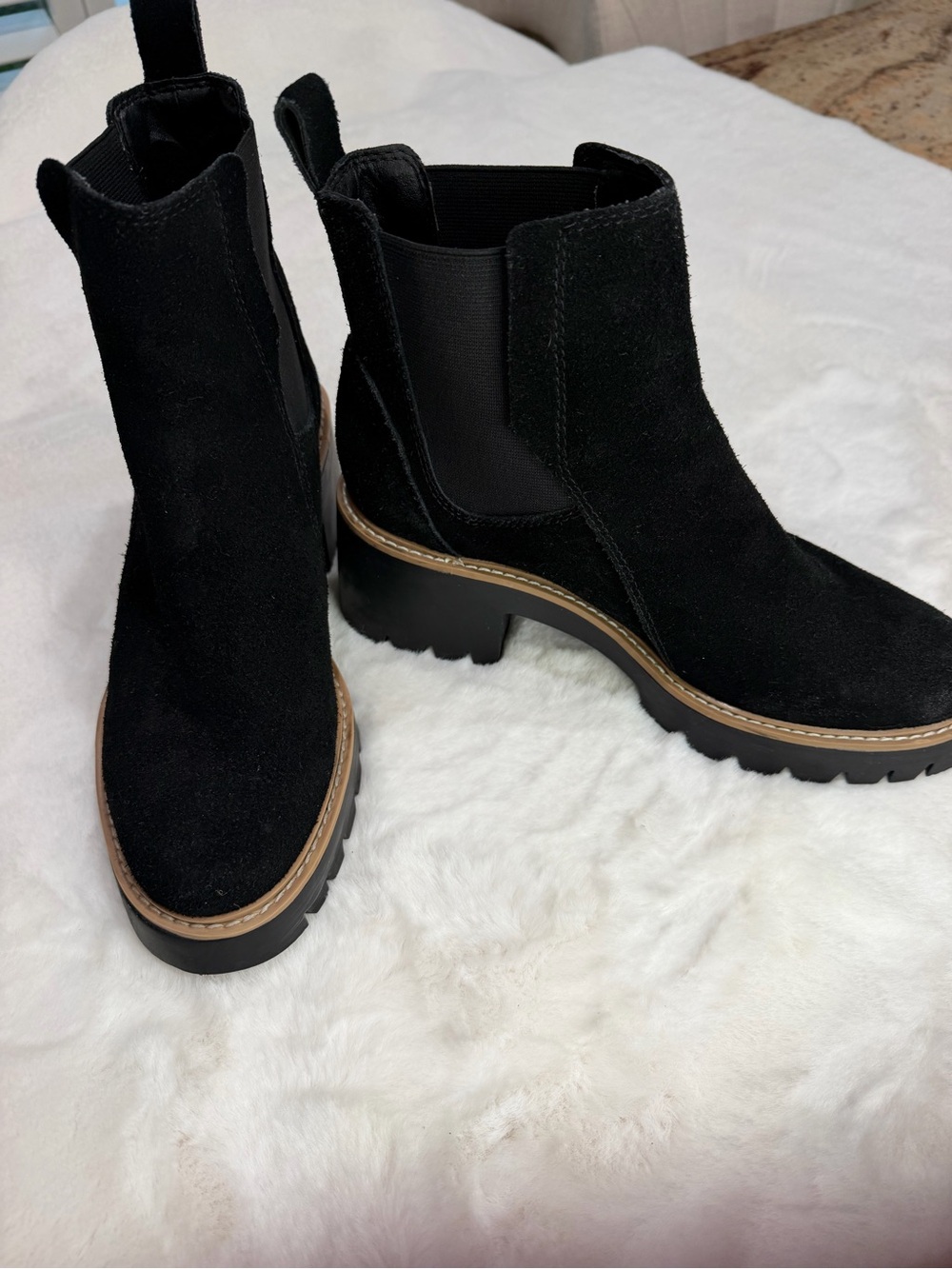 Dolce Vita Black Suede Lug Sole Ankle Boots Size 9